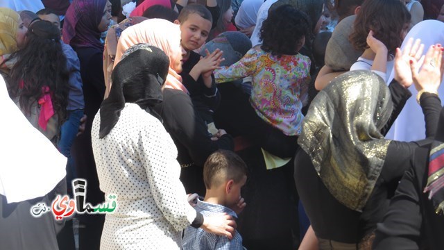 كفرقاسم – فيديو: بساتين الامل, السلام , والمحبة تحتفل بعيد الام على انغام عمو انس وجوقته ..